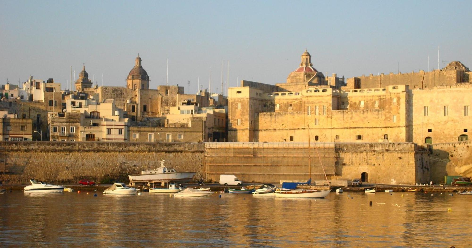 Villa Del Porto Kalkara Bagian luar foto