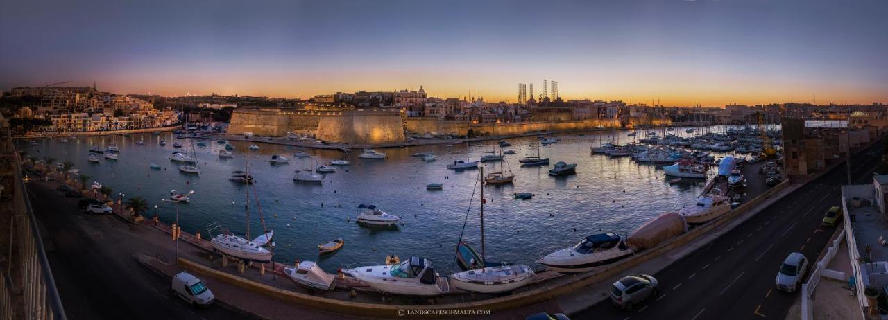 Villa Del Porto Kalkara Bagian luar foto